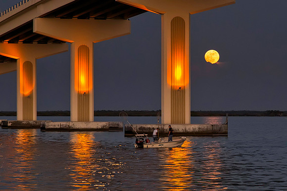 Supermoon Rising