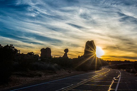 Arches - Balanced Rock Sunset