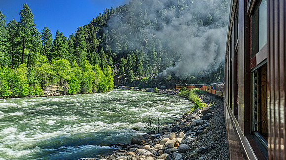 DSNGRR along the Animas River